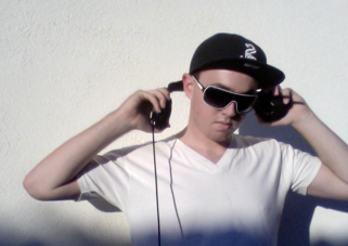 DJ Max Soundskilz Entertainment Southern California DJ VJ MC Specialty Entertainment